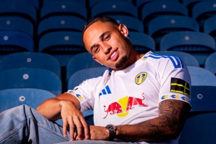 开云体育官网-今夏第9签！官方：利兹联签AC米兰前锋奥卡福，转会费超2000万欧