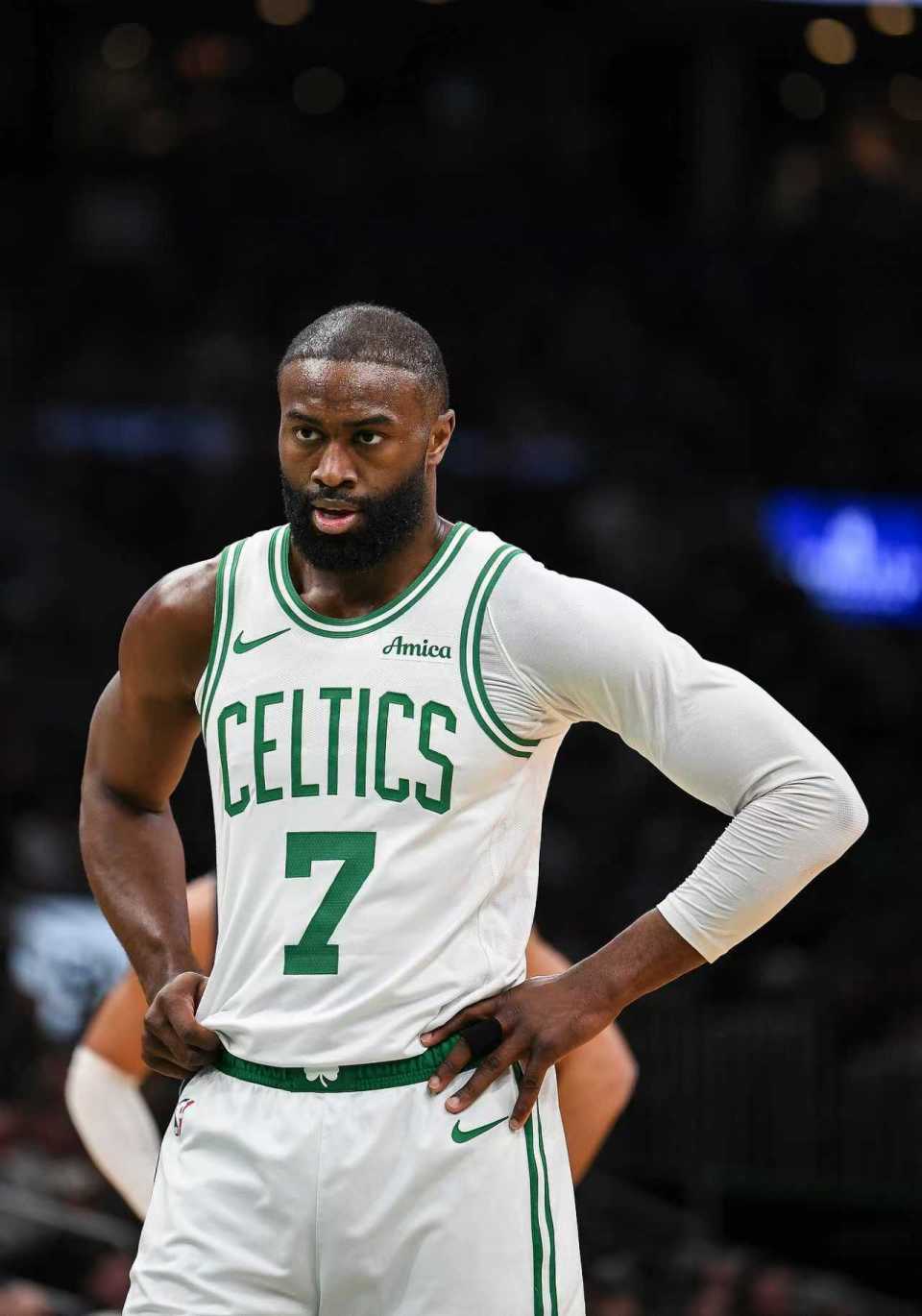 开云体育登录-巩固东部第二！布朗30+10绿军轻取步行者 西亚卡姆32+10