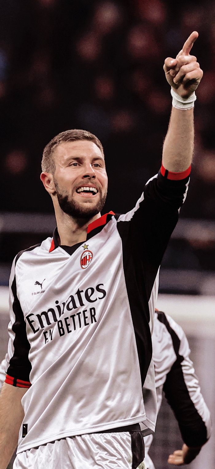 开云体育中国-帕夫洛维奇分享米兰主题手机壁纸|AC米兰|拉扎尔-帕夫洛维奇|ac米兰_新浪体育_新浪新闻